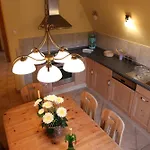 Gaestehaus Am Wasserturm بيت ضيافة 4*