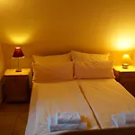 Gaestehaus Am Wasserturm بيت ضيافة