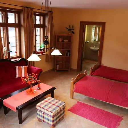 Gaestehaus Am Wasserturm בית הארחה 4*