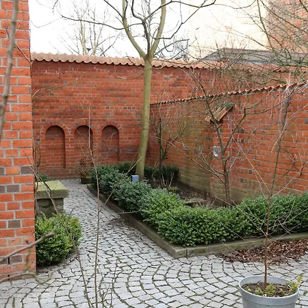 Gaestehaus Am Wasserturm 4*